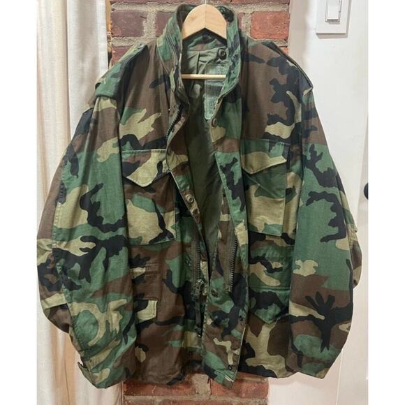Vintage Men’s Official Army Camo Field Jacket 
L - Picture 2 of 6